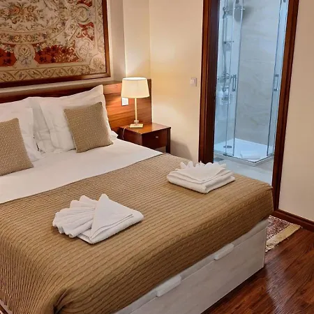 Theo's House Apartment *