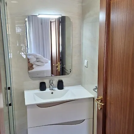 Apartamento Theo's House *